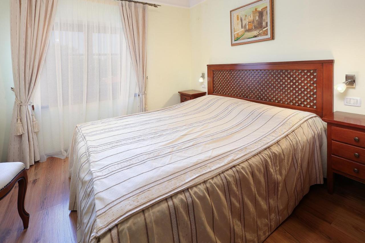 B & B Casa Rustica Dva Baladura Rooms Kanfanar Exteriér fotografie